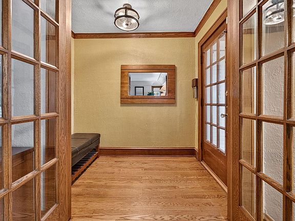 3rd image of 7039 W Stuth PLACE