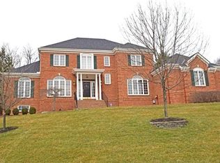 30 Camargo Cyn, Cincinnati, OH 45243