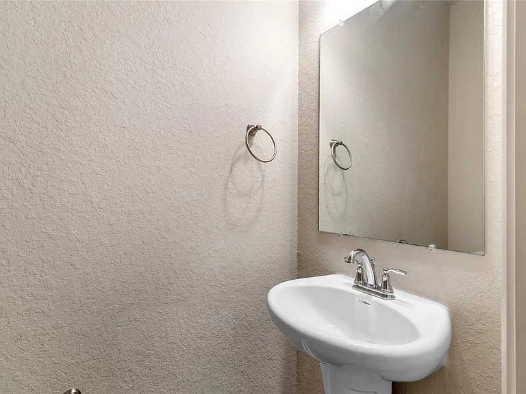 4702 Primrose Valley Ln — Photo 3