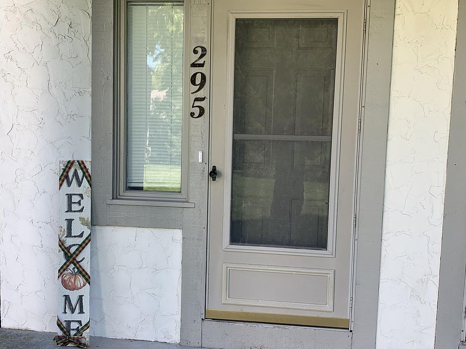 1st image of 295 Saint Andrews Dr
