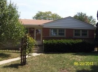 2481 Peter Rd, Des Plaines, IL 60018