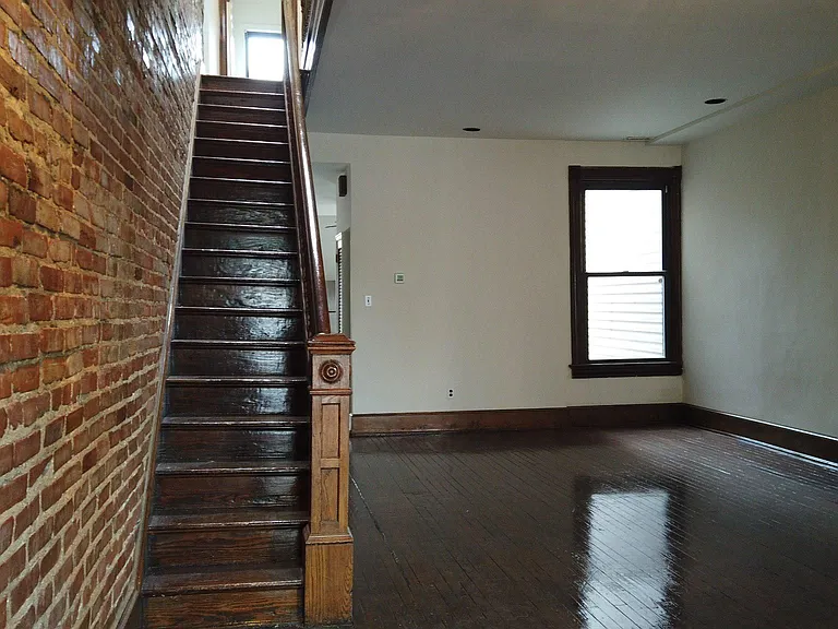 604 9th St NE #9 — Photo 27