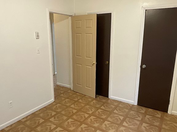 4th image of 1533 Palmetto St #B