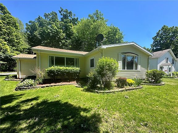 2nd image of 3849 E Perry Ave #3849