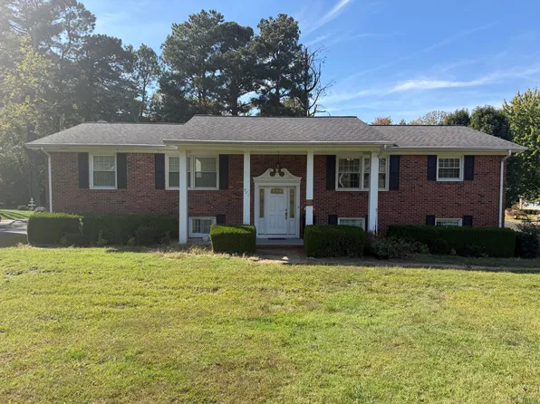 371 Oakcrest Dr, Paducah, KY 42001