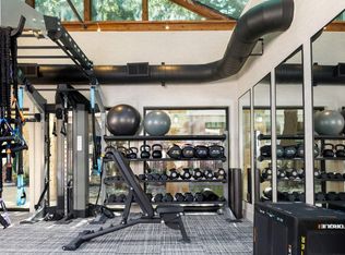 Eastbridge Apartments, Dallas, TX 75206