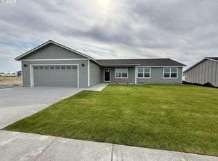 210 SW Sparrow St, Boardman, OR 97818