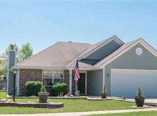 415 SW Hamilton Ln, Grain Valley, MO 64029