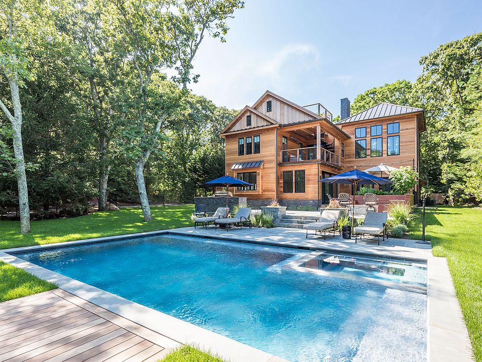 321 Old Montauk Hwy, Montauk, NY 11954 Zillow