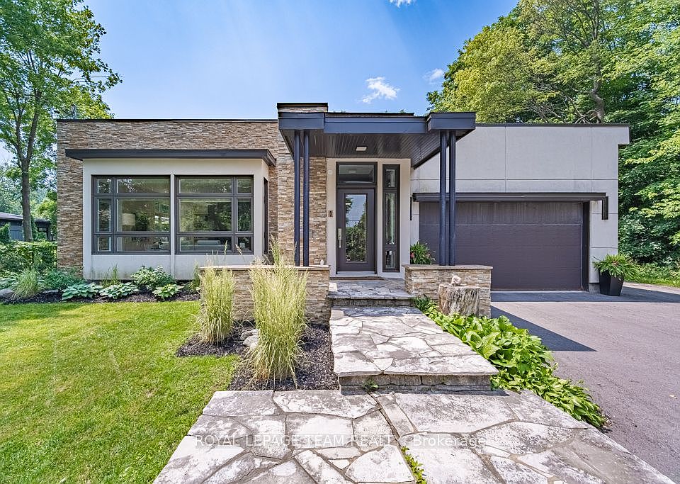 1st image of 17 Kaymar Dr