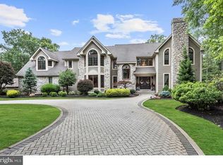 3 Heathchris Ct, Medford, NJ 08055