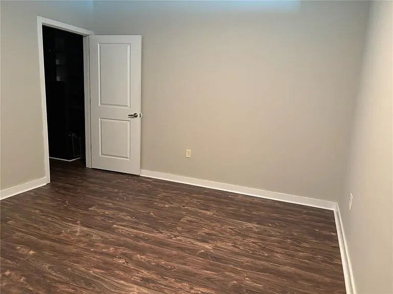 400 W Peachtree St NW #3707 — Photo 23