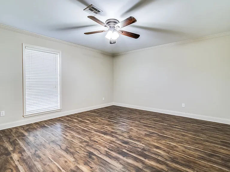 808 Tolson Rd — Photo 10