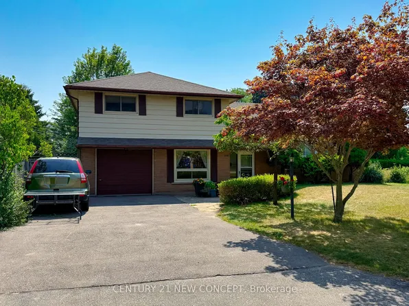 3028 Eva Dr, Burlington, ON L7N 2K4