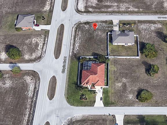 3rd image of 1528 NW 19th Ter