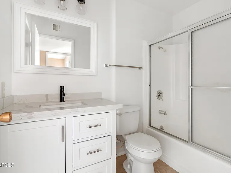 10301 W Charter Oak Dr — Photo 27