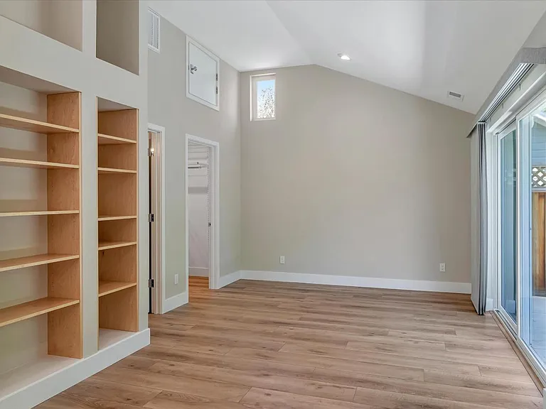 2155 Carol Ave #2155 — Photo 3
