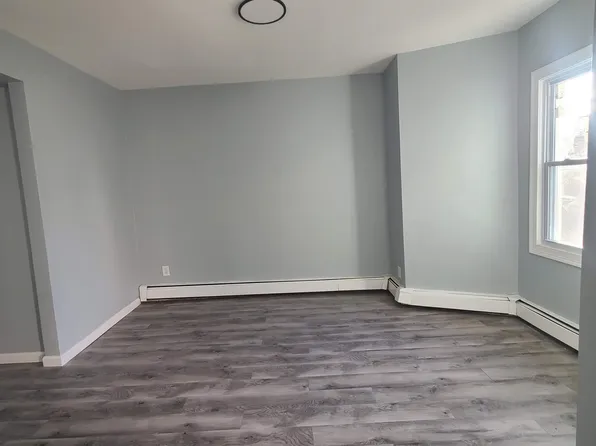 6206 Newkirk Avenue image 4 of 20