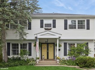 34 N Edgewood Ave, La Grange, IL 60525