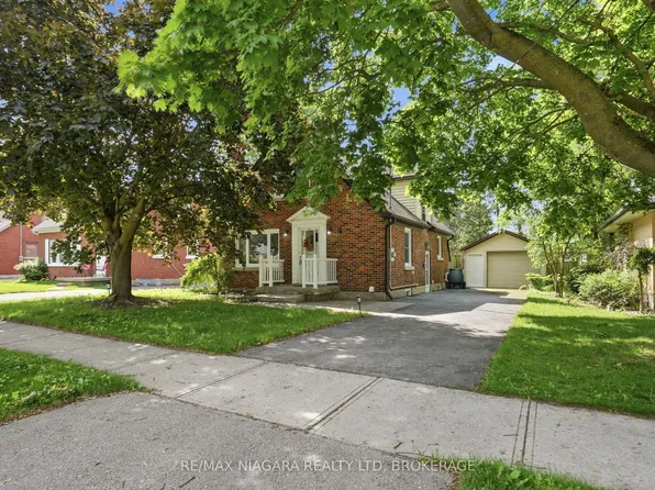 179 Murdock Ave, Waterloo, ON N2J 2M4