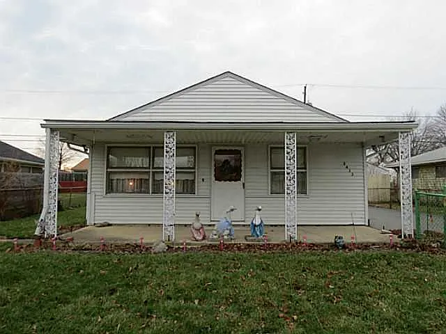 3433 Homestead Dr photo 1