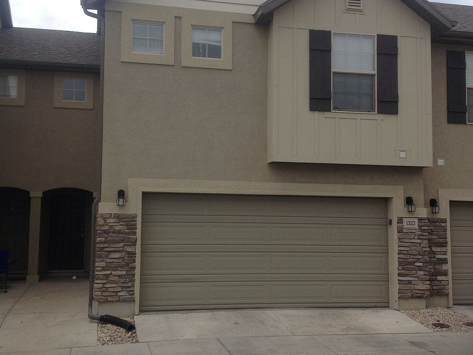1st image of 1322 N Willow Way
