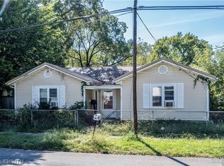 218 W Chickasaw Ave, Sallisaw, OK 74955