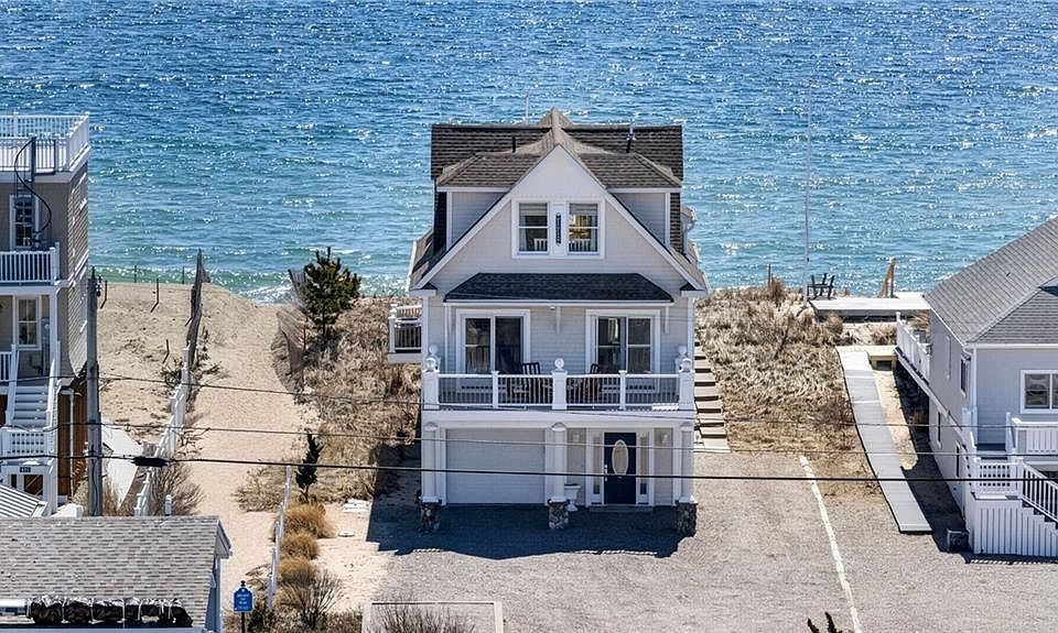 1st image of 399 Atlantic Ave