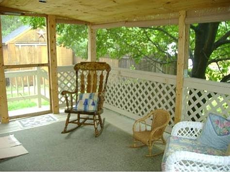 Beautiful 3 season porch