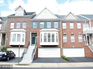 13216 Goose Pond Ln, Fairfax, VA 22033