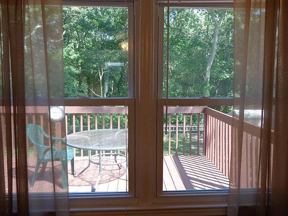 5th image of 24 Pheasant Dr