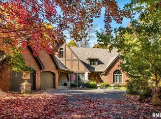 11305 N Pawnee Rd, Peoria, IL 61615