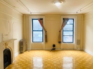 558 Washington Ave #3A, Brooklyn, NY 11238