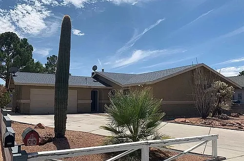 6513 Capricorn Dr Photo 1