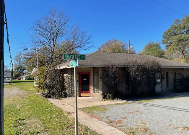 1st image of 331 Brasfield St #1