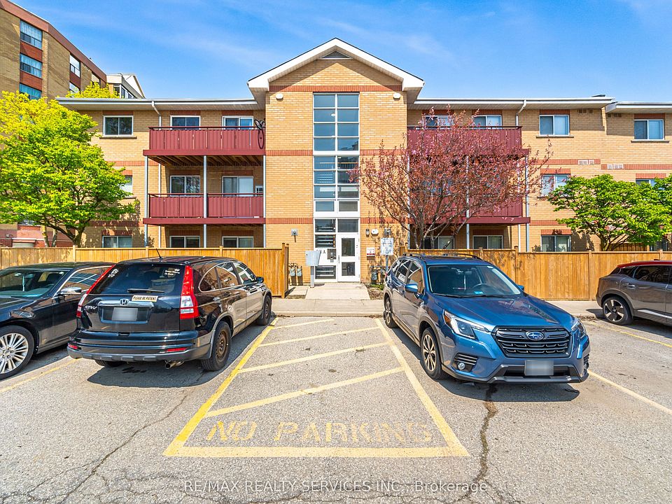 1st image of 211 Forum Dr #110A