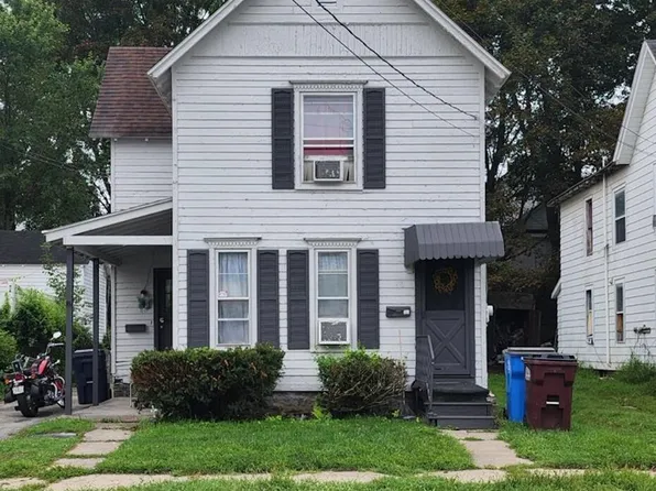 48 5th Avenue, Gloversville, NY 12078
