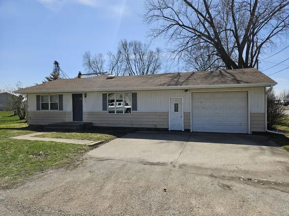 226 2nd St, Atalissa, IA 52720