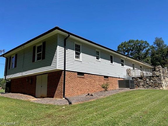 2nd image of 149 Seeley Dr