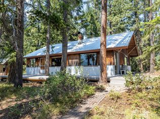 16410 N Shore Dr, Leavenworth, WA 98826