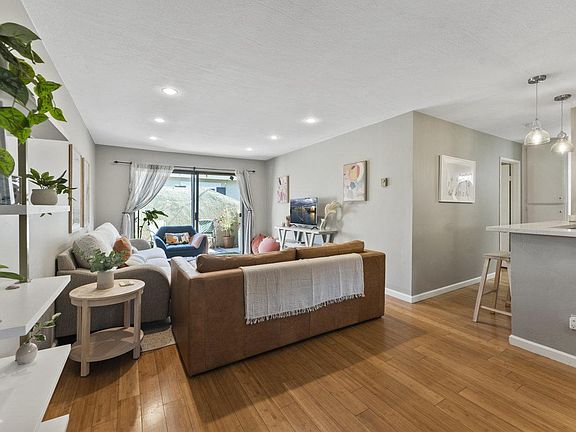 2nd image of 4647 Pico St Floor 4-ID1035849P