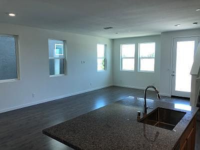 3rd image of 2741 N Cove Dr