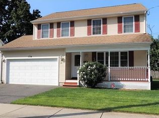 30 Benham St, Springfield, MA 01109