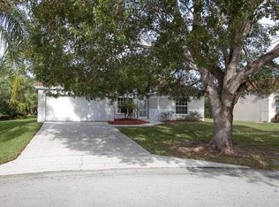 2285 Mill Stream Ct, Naples, FL 34109