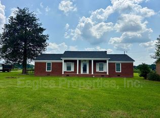 4983 Washington St, La Grange, NC 28551