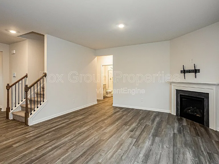 173 Calvin Creek Dr — Photo 10
