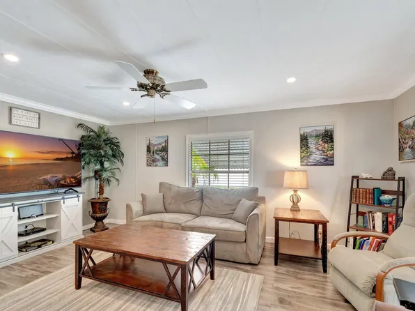 14001 Kingston, Boynton Beach, FL 33436