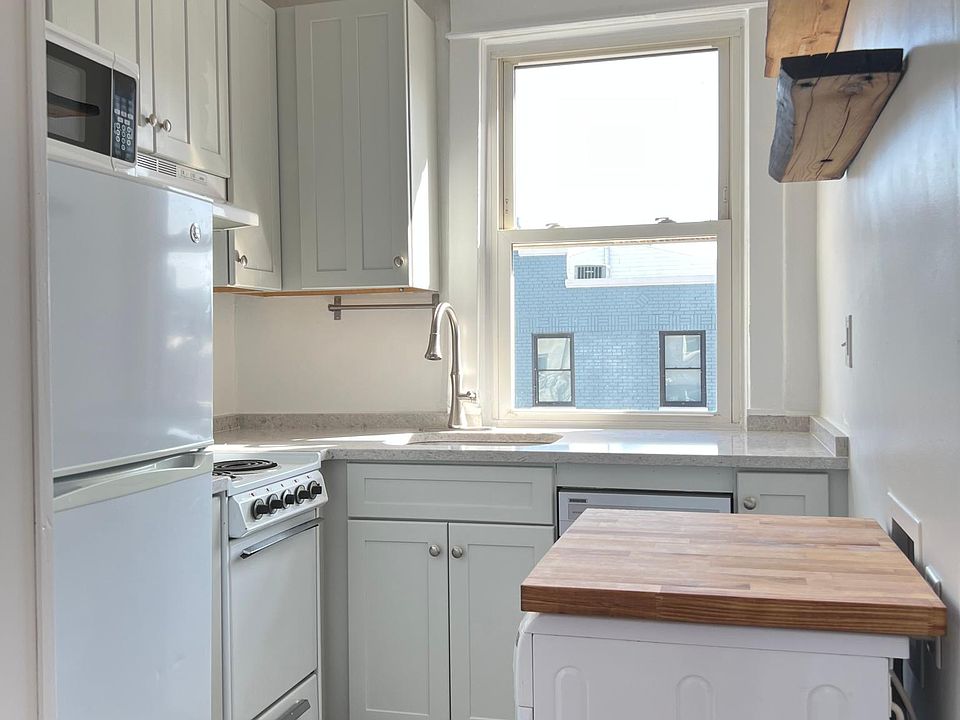 Newly renovated kitchen