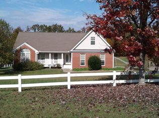 114 Highland Ridge Dr, Hartwell, GA 30643