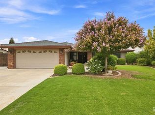 8704 Summer Creek Rd, Bakersfield, CA 93311